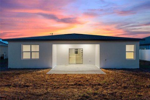 Casa en alquiler en Kissimmee, Florida, 4 dormitorios, 155.15 m2 № 2103755 - foto 25