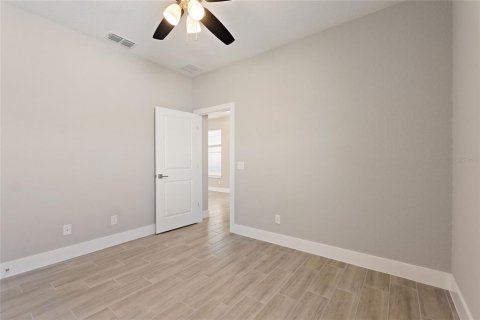 Casa en alquiler en Kissimmee, Florida, 4 dormitorios, 155.15 m2 № 2103755 - foto 16