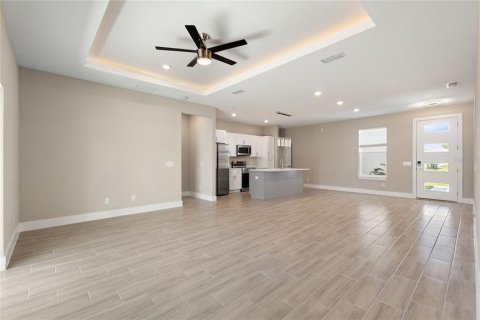 Casa en alquiler en Kissimmee, Florida, 4 dormitorios, 155.15 m2 № 2103755 - foto 6