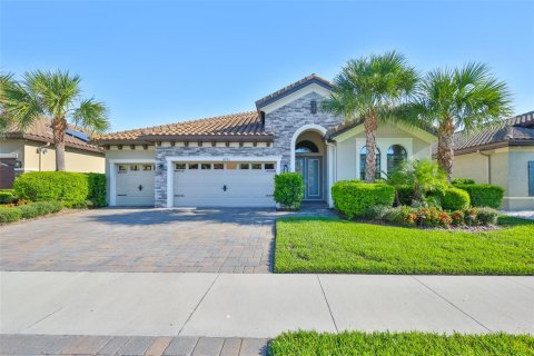 Casa en venta en Land O' Lakes, Florida, 3 dormitorios, 238.02 m2 № 1909269 - foto 4