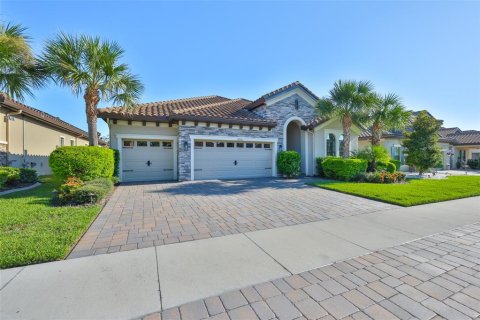 Casa en venta en Land O' Lakes, Florida, 3 dormitorios, 238.02 m2 № 1909269 - foto 2