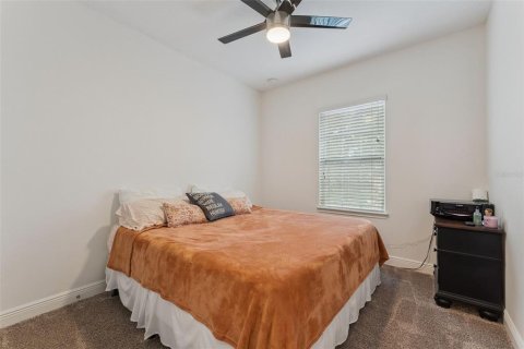 Townhouse in Lake Mary, Florida 4 bedrooms, 187.11 sq.m. № 2396352 - photo 23