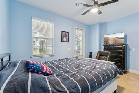 Townhouse in Lake Mary, Florida 4 bedrooms, 187.11 sq.m. № 2396352 - photo 21