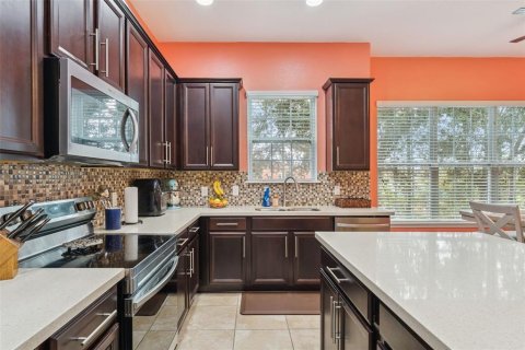 Townhouse in Lake Mary, Florida 4 bedrooms, 187.11 sq.m. № 2396352 - photo 13