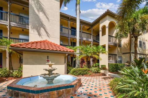 Copropriété à vendre à Clearwater, Floride: 1 chambre, 66.98 m2 № 1914993 - photo 1