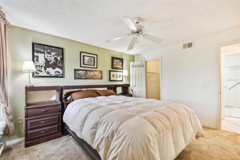 Copropriété à vendre à Clearwater, Floride: 1 chambre, 66.98 m2 № 1914993 - photo 14