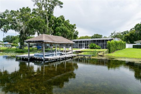 Villa ou maison à vendre à Land O' Lakes, Floride: 4 chambres, 254.18 m2 № 1303091 - photo 13