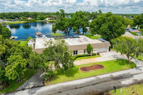 Villa ou maison à vendre à Land O' Lakes, Floride: 4 chambres, 254.18 m2 № 1303091 - photo 7