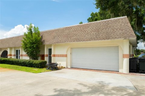 Villa ou maison à vendre à Land O' Lakes, Floride: 4 chambres, 254.18 m2 № 1303091 - photo 23