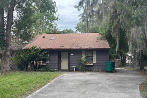 Appartement à louer à Inverness, Floride: 2 chambres, 129.32 m2 № 1870305 - photo 1