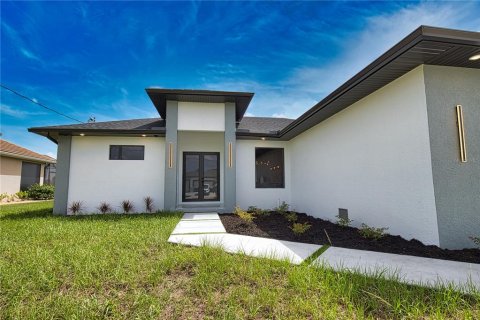 House in Venice, Florida 3 bedrooms, 153.29 sq.m. № 1816225 - photo 4