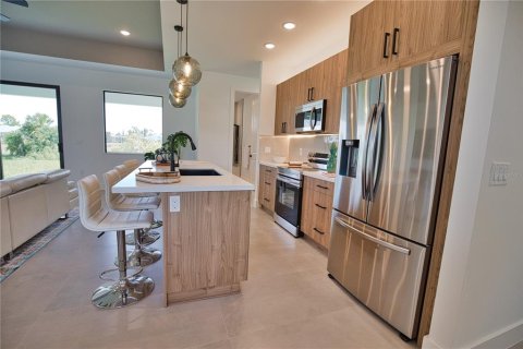 House in Venice, Florida 3 bedrooms, 153.29 sq.m. № 1816225 - photo 12