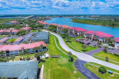 Condominio en alquiler en New Smyrna Beach, Florida, 2 dormitorios, 99.22 m2 № 2099194 - foto 5