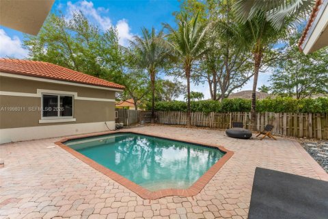 Casa en venta en Palmetto Bay, Florida, 4 dormitorios, 224.17 m2 № 2066142 - foto 29