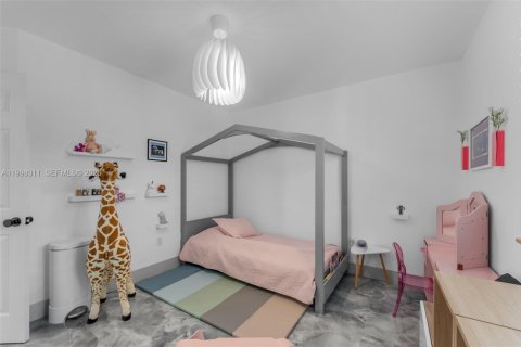 Villa ou maison à vendre à Palmetto Bay, Floride: 4 chambres, 224.17 m2 № 2066142 - photo 13