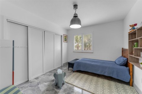 Villa ou maison à vendre à Palmetto Bay, Floride: 4 chambres, 224.17 m2 № 2066142 - photo 11