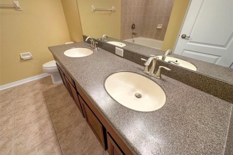 Touwnhouse à louer à New Port Richey, Floride: 3 chambres, 153.85 m2 № 2403507 - photo 27