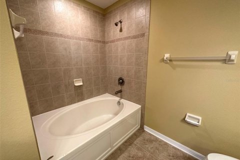 Touwnhouse à louer à New Port Richey, Floride: 3 chambres, 153.85 m2 № 2403507 - photo 30