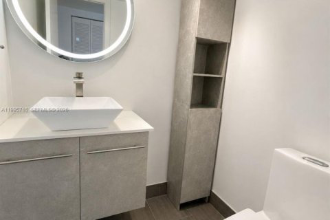 Купить кондоминиум в Авентура, Флорида 1 спальня, 81.1м2, № 2256002 - фото 11