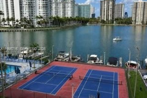 Купить кондоминиум в Авентура, Флорида 1 спальня, 81.1м2, № 2256002 - фото 12