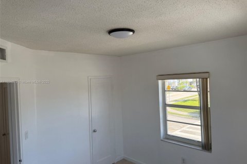 Copropriété à vendre à Miami, Floride: 2 chambres, 67.35 m2 № 1888957 - photo 24