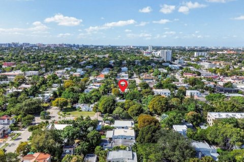 Commercial property in Miami, Florida 576.64 sq.m. № 2018080 - photo 19