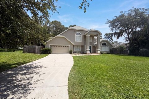 House in Lake Mary, Florida 3 bedrooms, 263.29 sq.m. № 2207880 - photo 24
