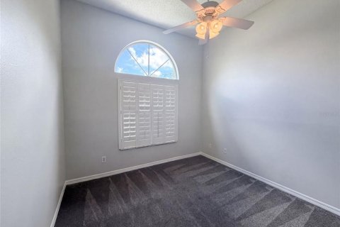 House in Lake Mary, Florida 3 bedrooms, 263.29 sq.m. № 2207880 - photo 15