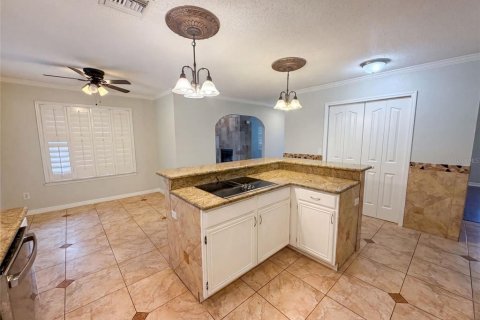 House in Lake Mary, Florida 3 bedrooms, 263.29 sq.m. № 2207880 - photo 12