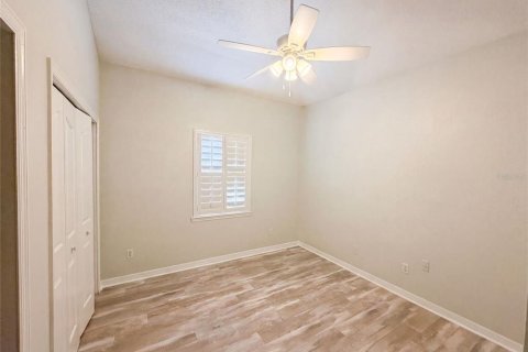 House in Lake Mary, Florida 3 bedrooms, 263.29 sq.m. № 2207880 - photo 16