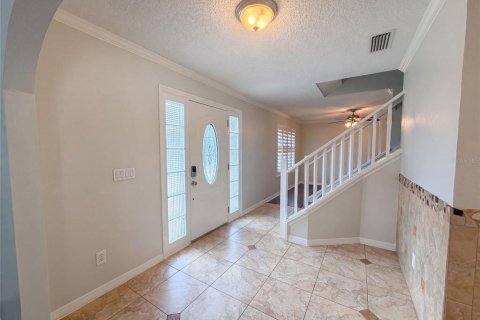 House in Lake Mary, Florida 3 bedrooms, 263.29 sq.m. № 2207880 - photo 6