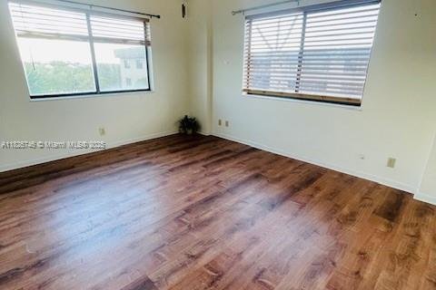 Condo in North Lauderdale, Florida, 3 bedrooms  № 1796993 - photo 7