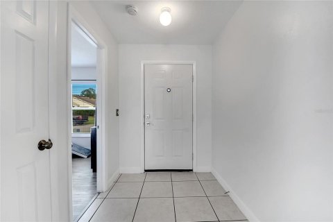 House in Orlando, Florida 3 bedrooms, 179.67 sq.m. № 1885334 - photo 23