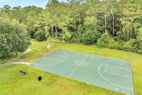 House in Orlando, Florida 3 bedrooms, 179.67 sq.m. № 1885334 - photo 6