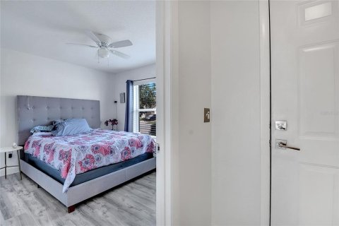 House in Orlando, Florida 3 bedrooms, 179.67 sq.m. № 1885334 - photo 25