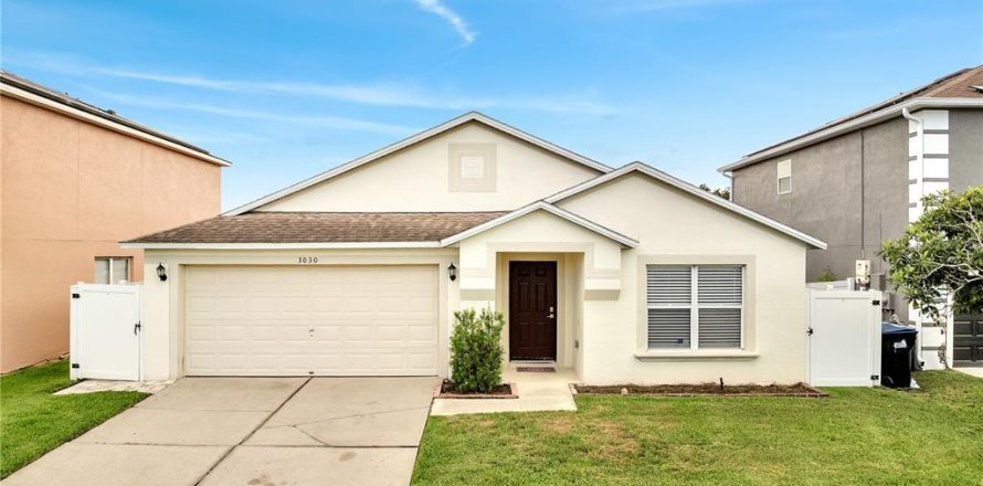 House in Orlando, Florida 3 bedrooms, 179.67 sq.m. № 1885334