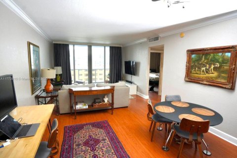 Condo in Miami Beach, Florida, 1 bedroom  № 1868068 - photo 10