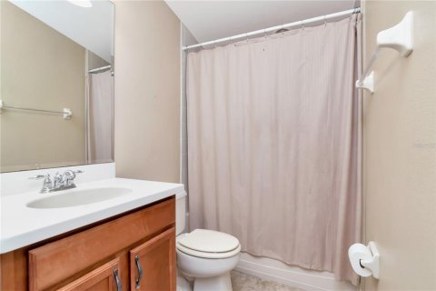 House in Tampa, Florida 5 bedrooms, 320.05 sq.m. № 2116765 - photo 28
