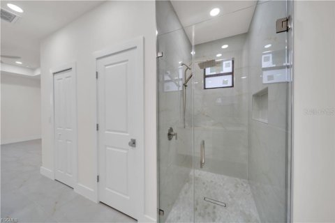 Villa ou maison à vendre à Cape Coral, Floride: 3 chambres, 137.5 m2 № 2413890 - photo 21