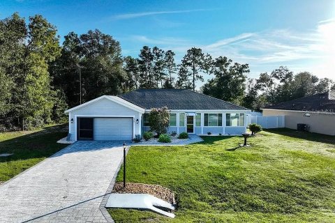 Villa ou maison à louer à Ocala, Floride: 3 chambres, 148.83 m2 № 2100241 - photo 2