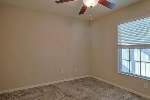 Villa ou maison à louer à Ocala, Floride: 3 chambres, 148.83 m2 № 2100241 - photo 10