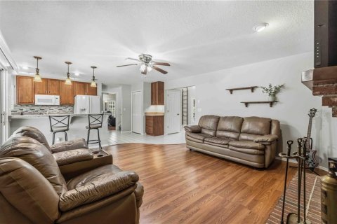 House in Bradenton, Florida 4 bedrooms, 250.28 sq.m. № 2157422 - photo 15