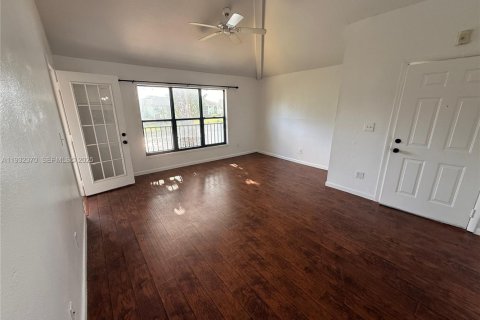 Copropriété à louer à Sunrise, Floride: 1 chambre, 55.28 m2 № 1990691 - photo 4