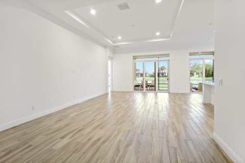 Villa ou maison à vendre à Port St. Lucie, Floride: 3 chambres, 206.43 m2 № 2191150 - photo 8