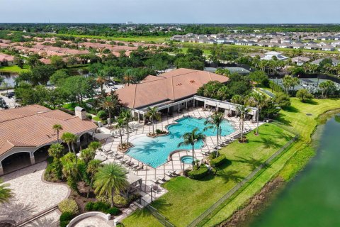 Villa ou maison à vendre à Port St. Lucie, Floride: 3 chambres, 206.43 m2 № 2191150 - photo 23