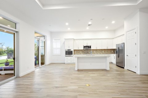 Villa ou maison à vendre à Port St. Lucie, Floride: 3 chambres, 206.43 m2 № 2191150 - photo 6