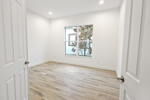 Villa ou maison à vendre à Port St. Lucie, Floride: 3 chambres, 206.43 m2 № 2191150 - photo 13