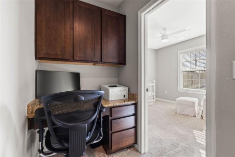 Townhouse in Saint Petersburg, Florida 3 bedrooms, 175.12 sq.m. № 1824404 - photo 21