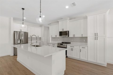 Casa en venta en North Port, Florida, 3 dormitorios, 179.49 m2 № 1870120 - foto 29