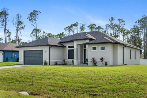 Casa en venta en North Port, Florida, 3 dormitorios, 179.49 m2 № 1870120 - foto 1